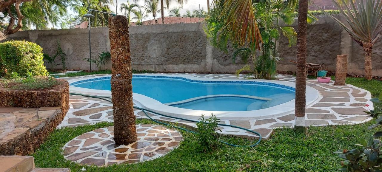 Villa Mela, Malindi Exteriér fotografie